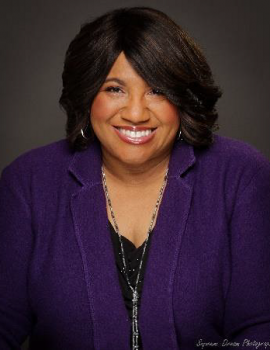 Andrea Anderson headshot