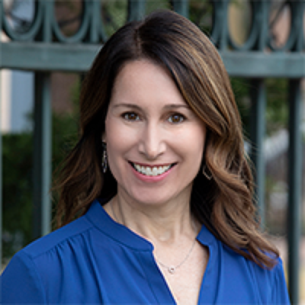 Nicole Stasick headshot